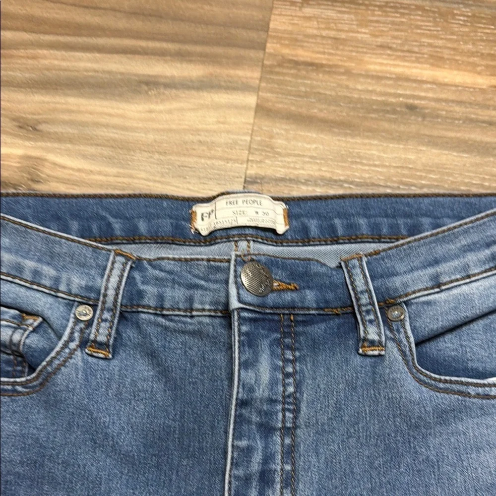 Free People Skinny Ankle jeans W30 Medium wash 61855-16515125